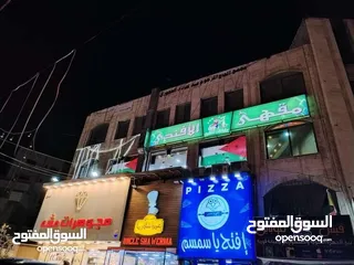  5 سطح مجمع تجاري  الطابق الأخير مع حق الاعتلاء للبيع مساحة 400 متر بمنطقة تجارية يصلح لعدة مهن مفروز