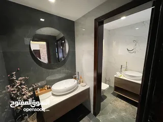  7 شقه روف مع ملحق