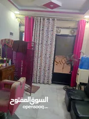  3 صالون الاصيله لسيدات للبيع