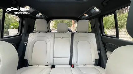  17 Land Rover Defender V6 2023  وارد وكفالة الشركة
