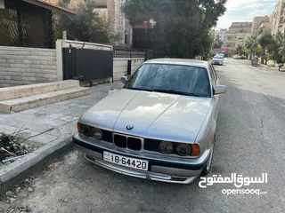  1 BMW 520 بي ام