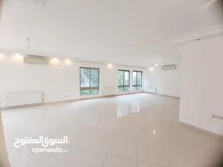  3 شقة ارضية للبيع اربع غرف نوم في جبل عمان قرب قصر زهران