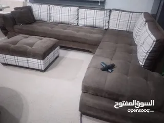  1 كورنر بحالة جيدة