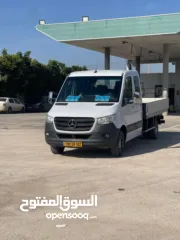  1 مارسيدس 519 موديل 2022 نخب اول عداد 100للبيع او للبدل