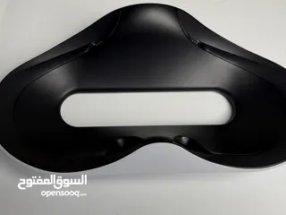  16 PlayStation VR 2 ( PSVR 2 ) بحالة ممتازة مع قاعدة شحن وحقيبة
