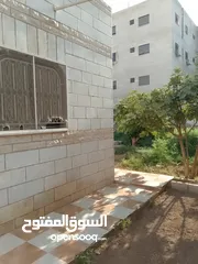  4 منزل للبيع