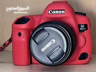  8 5d mark4   بحاله جيده جدا مع بطاريتين وشاحن اصلي  الكاميرا بودي او مع عدسة  85mmf1.8