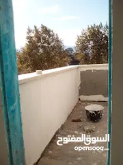  18 تنفيذ كافة اعمال الروبة والدهان والمعجونة والعزل باحدث الطرق الهندسية