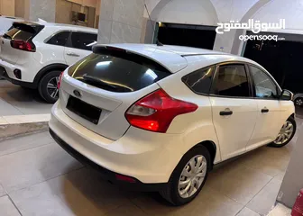  18 فورد فوكس 2013 بحالة ممتازة
