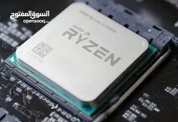  1 CPU  معالج Ryzen 3 2200g مع Vega 8 كرت شاشة مدمج
