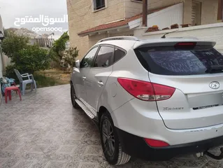  4 هونداي توسان جيب