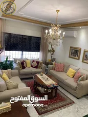  1 شقة مميزة للبيع في دير غبار قرب دوار الهاشميين طابق اول 185م تشطيب سوبر ديلوكس