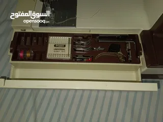  11 Sewing machine for sale good condition brand name