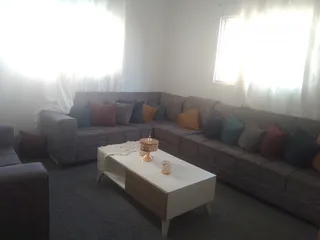  2 طقم كورنر بحاله جيده جدا