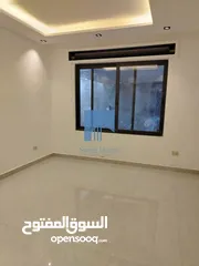  7 شقة فاخرة للبيع في أم أذينة 140م مع حديقة وترسات 80م تشطيب سوبر ديلوكس لم تسكن