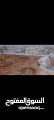  3 قطعة أرض مرتبة معمرة وجاهزة