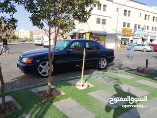  5 مرسيدس بنز