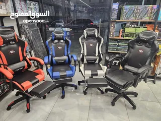  10 كرسي جيمينج كرسي مخصص للجلوس لساعات طويلة  قاعدة متحركة ذات 5عجلات