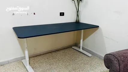  2 طاوله وكرسي للبيع ثقيل سبب البيع نزول عسوريا