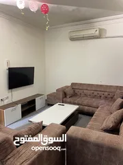  13 شقه مفروشه اثاث شبه جديد خلف ارابيلا مول مكيفه قريبه من جميع الخدمات والمولات