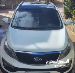  1 جيب كيا سبورتاج فل مع فتحه بنوراما للبيع
