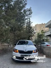  26 سكودا فابيا ترخيص 2015 للبيع كاش أو دفعه وشكات السياره جديده ما شاء الله.