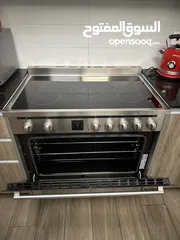  5 Daewoo Ceramic Cooker, 5 burners, 90 * 60cm  65L Electric Oven