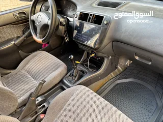  6 هوندا سيفيك تعتبر السياره في وضع جيد جدا من حيث حالتها القياديه  لا يوجد ضربات في الشصي