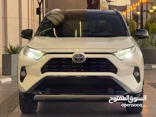  9 سياره البيع تويوتا R4