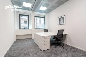  7 Fully serviced private office space for you and your team in Muscat, Pearl Square