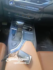  11 للبيع لكذس UX 250 موديل 2019