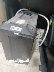  1 منظم وبطارية تخزين 240 فولت