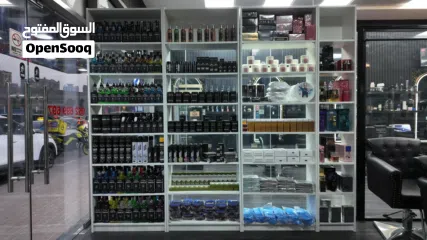  6 اكبر صالون رجالي بعجمان للبيع