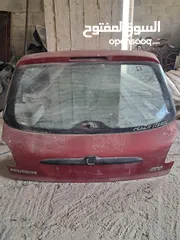 2 قطع غيار بيجو 206 موديل 2005 بحالة جيدة