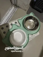  3 ليتر بوكس + قفص نقل + صحون اكل وماء شبه جداد ............................................