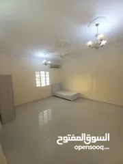  2 غرف بالخوض مفروشه للشباب عمانين فقط في الخوض / شامل