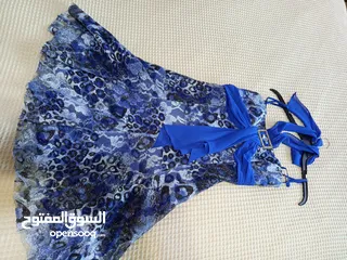  7 فساتين سهره بحالة الجديد لبس مرة واحدة