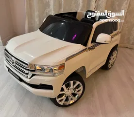  4 للبيع سيارة اطفال / baby car for sale