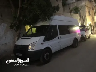  5 فورد ترانزيت 2010