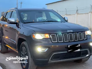  12 Jeep grand Cherokee 2019 للبيع