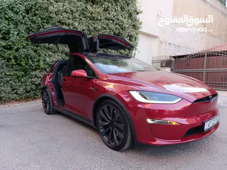  14 TESLA MODEL X 2023