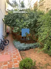  20 شقة مميزة للبيع في الرابية 165م مع حديقة وترسات 150م تشطيب سوبر ديلوكس
