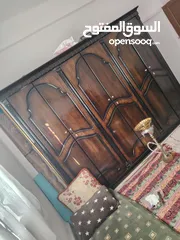  3 غرفة نوم نظيفه جدا وخشب ثقيل