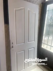  3 ابواب خشب داخلية بدون حلق عدد 2 للبيع
