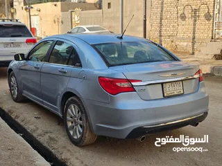  8 كرايسلر c200