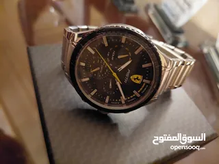  6 ساعة فيراري اصلي