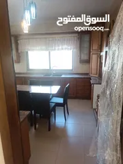  1 شقة فاخرة للبيع