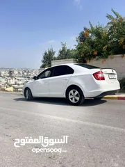  1 سكودا رابيد 2016