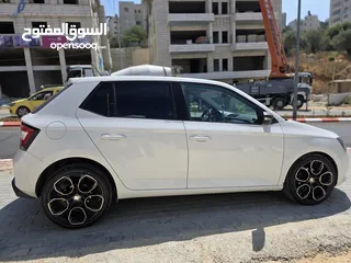  12 سكودا فابيا اوتومات بنزين ماتور 1200 تيربو ترخيص 2017