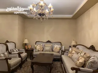  3 شقة مميزة للبيع على طريق المطار / الحويطي